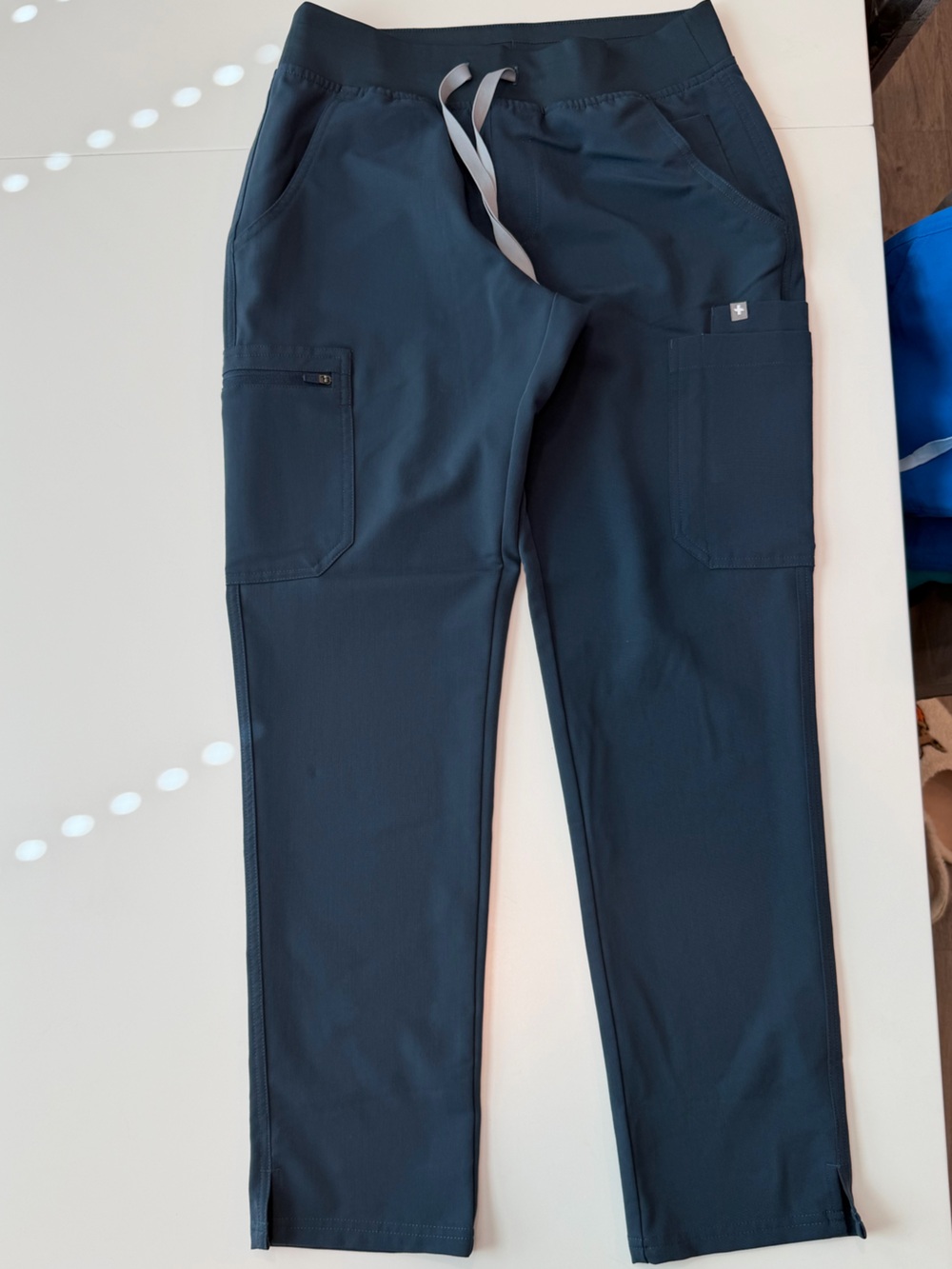 FIGS Yola Yoga Waist Scrub Pants Dark Harbor Blue Small
